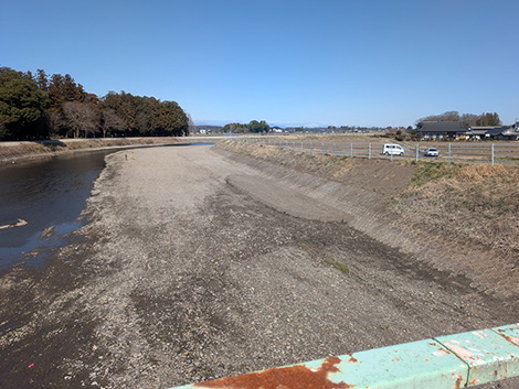 堆積土除去工事五行川その1